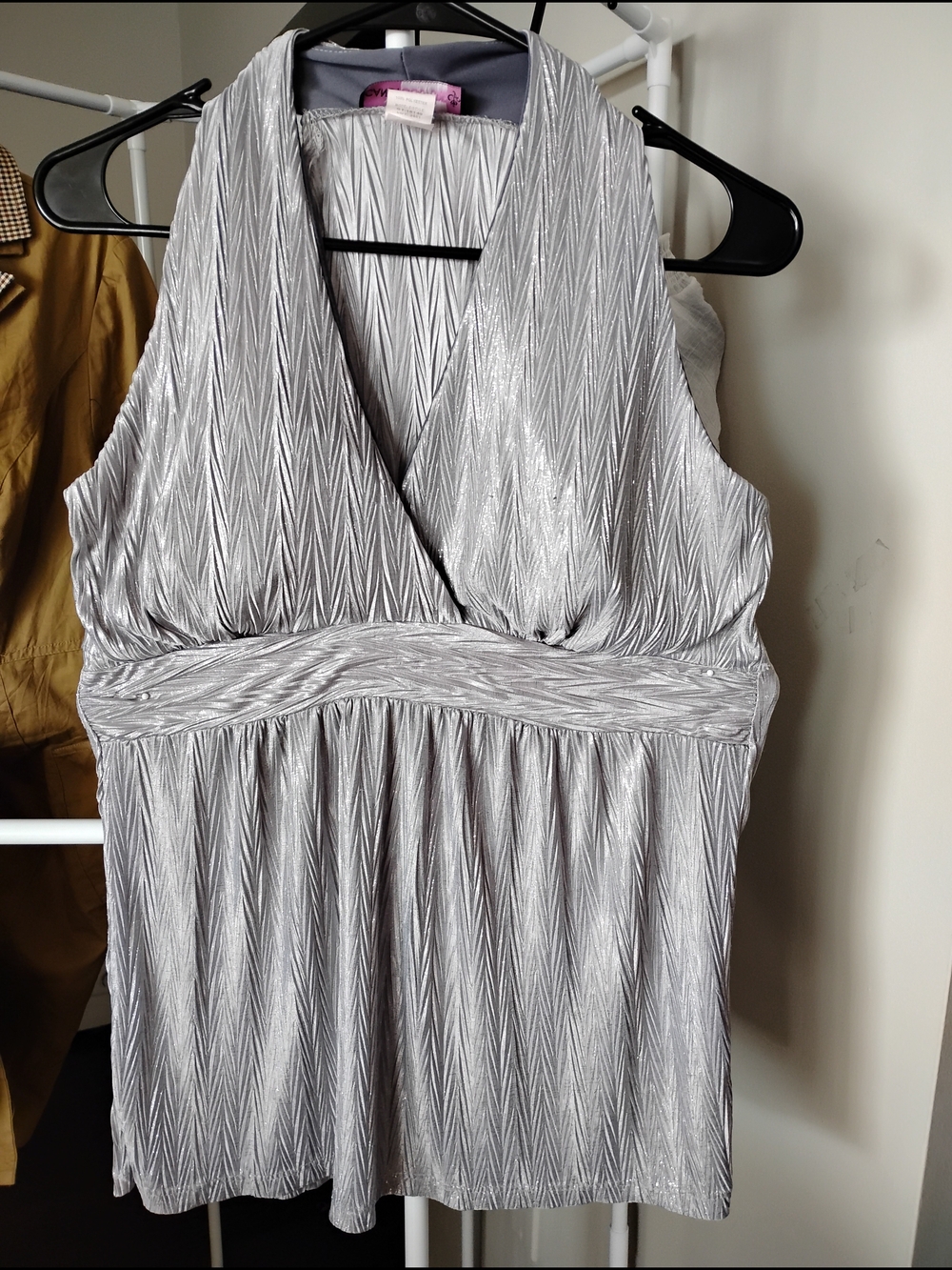 CANDY COUTURE Women's Peplum Waistband Metallic Grey V Neck Sleeveless Tank Top